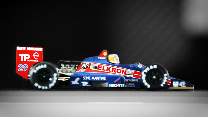 Torino, Elkron sfida il mercato nel segno del rinnovamento, con una miniserie web in stile “Netflix” Torino, Elkron sfida il mercato nel segno del rinnovamento, con una miniserie web in stile “Netflix”