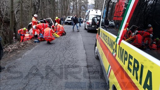 Mendatica: mezzi di soccorso ed elicottero per un incidente ma... era una (ottima) esercitazione (Foto)