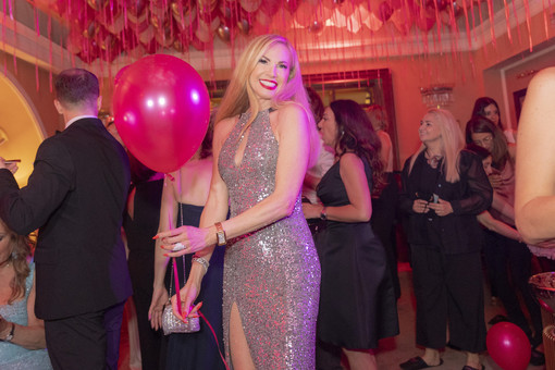 Federica Panicucci celebra il successo di "Mattino 5" e “Mattino 4" in una serata indimenticabile al Savini di Milano Federica Panicucci celebra il successo di "Mattino 5" e “Mattino 4" in una serata indimenticabile al Savini di Milano