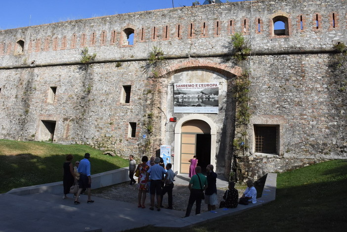 Sanremo: al Forte di Santa Tecla la Mostra Sanremo e l’Europa ha compiuto due settimane