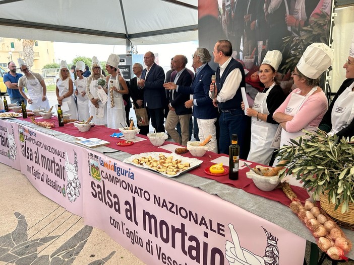 Pontedassio, all'Expo Valle Impero una tappa del campionato nazionale di salse al mortaio