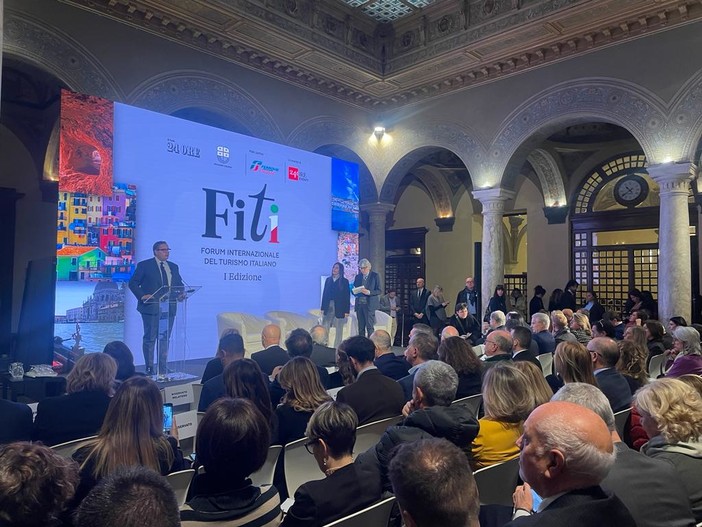 Turismo: Toti “Asse portante sviluppo Paese, Liguria trainante a livello nazionale” Turismo: Toti “Asse portante sviluppo Paese, Liguria trainante a livello nazionale”