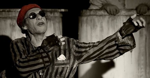 Spettacolo teatrale 'Finale di Partita' a 'Lo Spazio Vuoto' di Imperia Spettacolo teatrale 'Finale di Partita' a 'Lo Spazio Vuoto' di Imperia