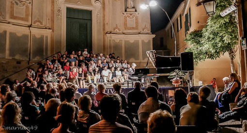 Cervo vieta i rumori molesti per non disturbare il Festival di musica da camera