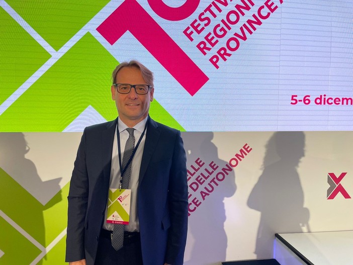 L'Assessore regionale Marco Scajola al Festival delle Regioni "Stiamo lavorando alla riorganizzazione delle competenze" (Video) L'Assessore regionale Marco Scajola al Festival delle Regioni "Stiamo lavorando alla riorganizzazione delle competenze" (Video)