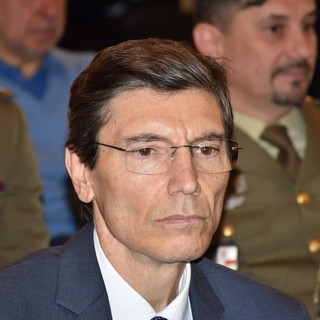 Addio al servizio per  l'ex questore di Imperia Giuseppe Felice Peritore