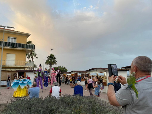 San Bartolomeo al Mare: il Sindaco Valerio Urso “Se il buongiorno si vede dal mattino sarà una grande estate” San Bartolomeo al Mare: il Sindaco Valerio Urso “Se il buongiorno si vede dal mattino sarà una grande estate”