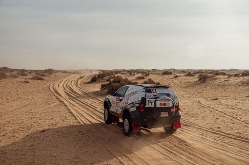 Dakar Classic, Carcheri e Pons superano una tappa infernale Dakar Classic, Carcheri e Pons superano una tappa infernale