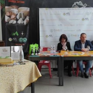 Presentato il Festival dei Formaggi tipici e di montagna: appuntamento a Frabosa Sottana il 14 e 15 maggio (Video) Presentato il Festival dei Formaggi tipici e di montagna: appuntamento a Frabosa Sottana il 14 e 15 maggio (Video)