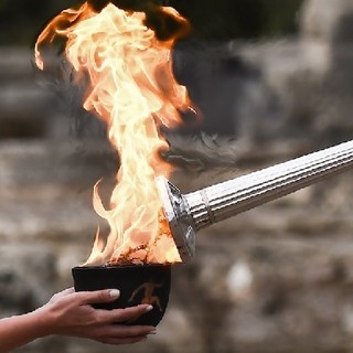 La Fiamma Olimpica illumina Imperia: sabato 10 gennaio il passaggio in città