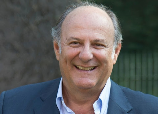 Gerry Scotti ospite questo pomeriggio della 23ª edizione della Fiera del Libro di Imperia