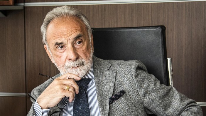 Il professor Giuseppe Remuzzi ospite dei Martedì Letterari del Casinò di Sanremo Il professor Giuseppe Remuzzi ospite dei Martedì Letterari del Casinò di Sanremo