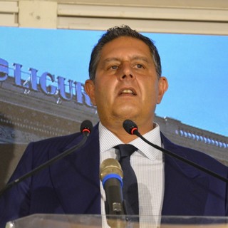 Bajardo, tragedia sulla strada per monte Ceppo, il cordoglio del presidente della regione Giovanni Toti Bajardo, tragedia sulla strada per monte Ceppo, il cordoglio del presidente della regione Giovanni Toti