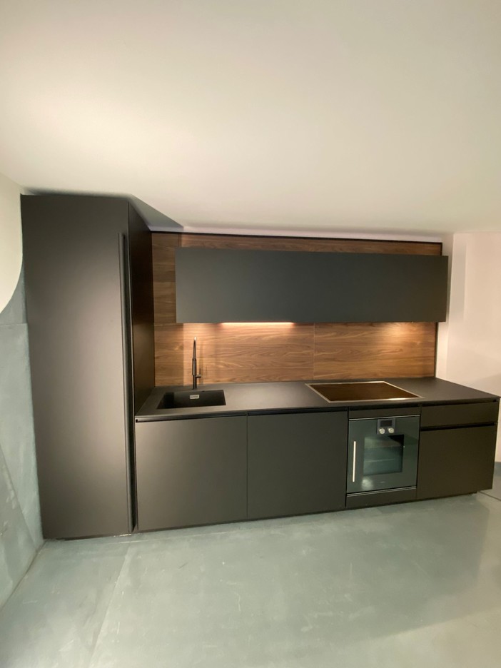 Il team di Interni a Sanremo ti invita a scoprire la nuova cucina Euromobil eco-progettata e sostenibile