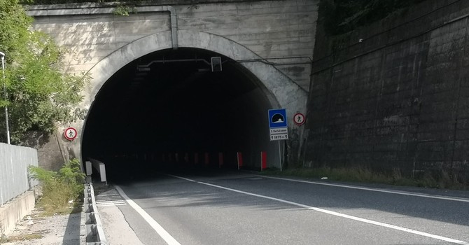 Statale 28, cinque notti di chiusure: ecco quando e come cambierà la viabilità Statale 28, cinque notti di chiusure: ecco quando e come cambierà la viabilità