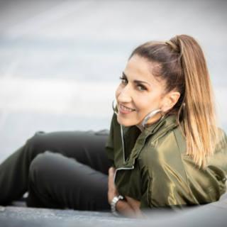 Sanremo: venerdì prossimo, la cantautrice e produttrice italo-australiana presenta il suo singolo ‘Per chi (without you)’ al Victory Morgana Bay