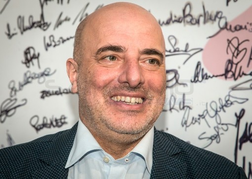 Turismo: agenzie di viaggio, eliminato limite su utilizzo locali indipendenti da altre attività commerciali Turismo: agenzie di viaggio, eliminato limite su utilizzo locali indipendenti da altre attività commerciali