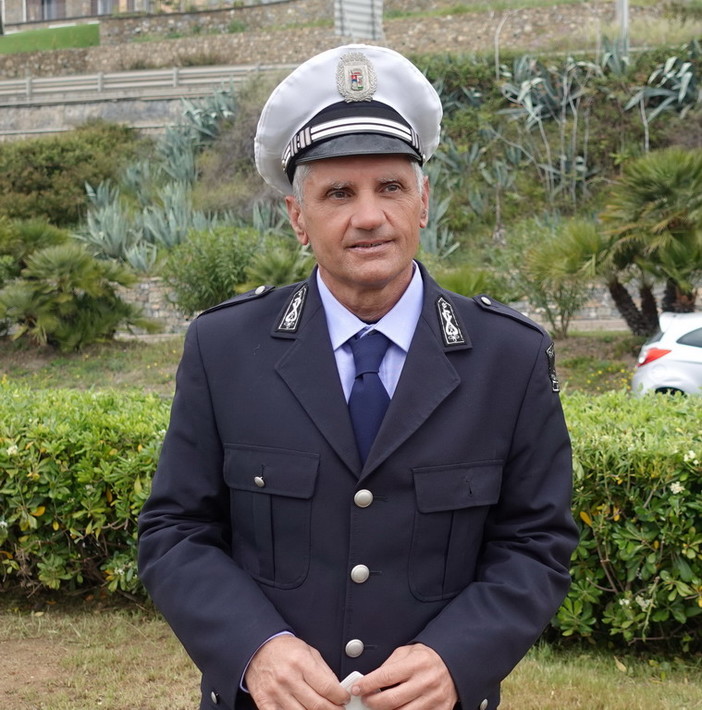 Gualtiero Biondi è il nuovo comandante della Polizia Municipale di Santo Stefano al Mare Gualtiero Biondi è il nuovo comandante della Polizia Municipale di Santo Stefano al Mare