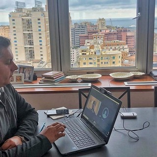 In corso la conferenza 'Stato-Regioni': si va verso il 'coprifuoco' dalle 21 e chiusura dei centri commerciali nel weekend In corso la conferenza 'Stato-Regioni': si va verso il 'coprifuoco' dalle 21 e chiusura dei centri commerciali nel weekend