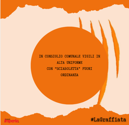 LA GRAFFIATA.  In consiglio comunale vigili in alta uniforme con "Sciaboletta" fuori ordinanza