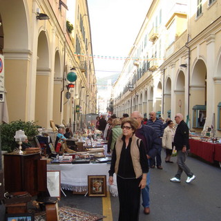 “ImperiAntiquaria”, sabato 16 marzo il primo appuntamento del Mercato dell'Arte e dell'Antiquariato ad Oneglia