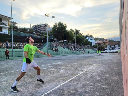 Balùn, serie A. L'Imperiese di Barroero batte la capolista Albese, Pieve di Teco sconfitta