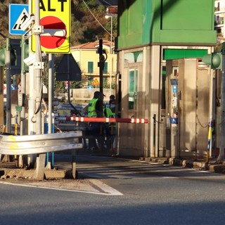 Migrante travolto sull'A10, l'appello della e Filt Cgil Imperia: "Si ponga fine a questo traffico di morte" Migrante travolto sull'A10, l'appello della e Filt Cgil Imperia: "Si ponga fine a questo traffico di morte"