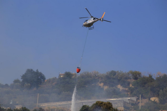 La Regione chiede ai Sindaci di tutta la Liguria di vietare gli 'abbruciamenti' nelle campagne