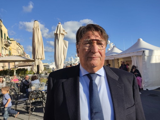Rinnovati gli organi dirigenti della Confcommercio provinciale: Enrico Lupi rieletto Presidente per acclamazione Rinnovati gli organi dirigenti della Confcommercio provinciale: Enrico Lupi rieletto Presidente per acclamazione