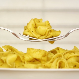 La Tua Arma Segreta in Cucina? La Nostra Pasta Fresca Artigianale!