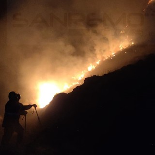 Imperia: domato ieri sera l'incendio di sterpaglie in regione Panegai