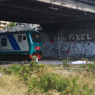 Ventimiglia: indagini in corso per il 18enne morto oggi sotto il treno, secondo i genitori era un ragazzo senza problemi