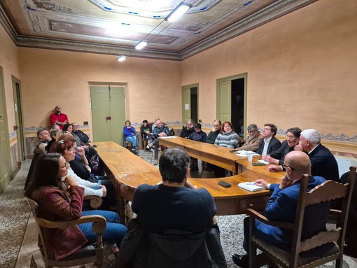 Pontedassio, l'Amministrazione comunale incontra la Confcommercio Pontedassio, l'Amministrazione comunale incontra la Confcommercio