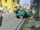 Imperia: scontro tra due auto in via Caramagna, anziano si schianta contro un muro (Foto)