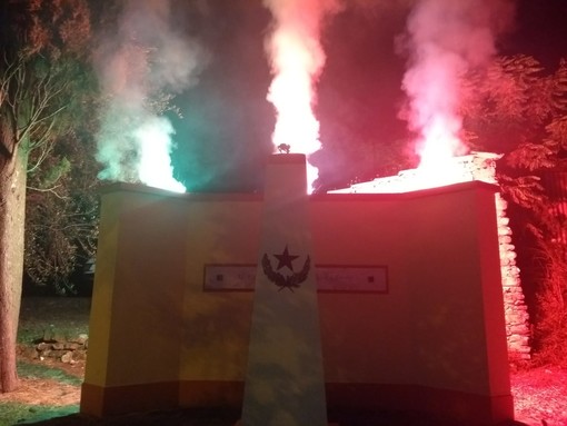 Luci tricolori sui monumenti per la “battaglia del solstizio”, l'iniziativa di Casapound Italia anche a Imperia