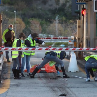 Ventimiglia: 19enne afgano morto lunedì sulla A10, ricostruita dalla Polizia la dinamica dell'incidente Ventimiglia: 19enne afgano morto lunedì sulla A10, ricostruita dalla Polizia la dinamica dell'incidente