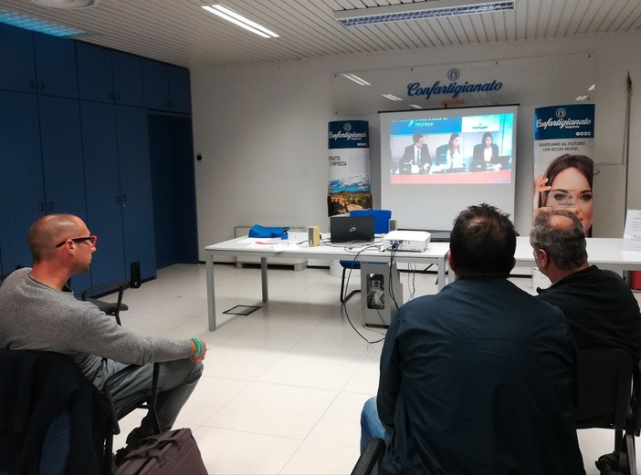 Sanremo: imprese di edili e impiantisti ieri alla Confartigianato per il collegamento con il seminario nazionale sullo sconto in fattura