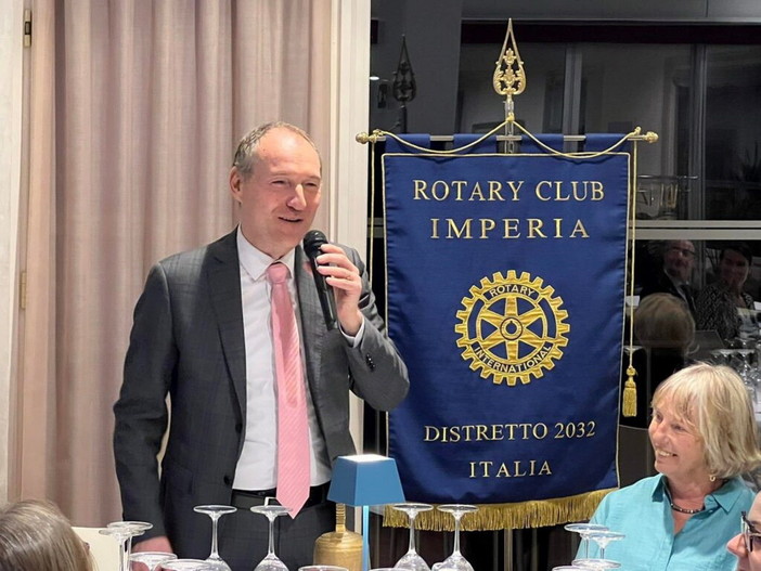 Incontro fra il Rotary Club Imperia e il Rotary Club Sanary Bandol Ollioules (Foto)