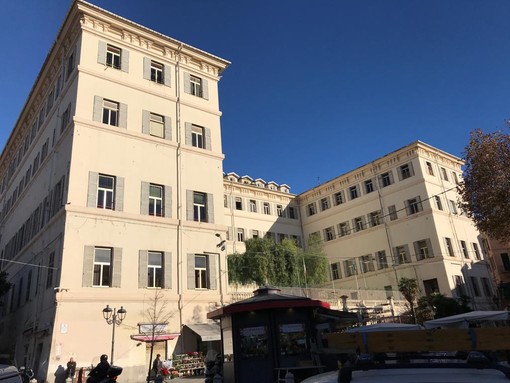 Sanremo: alunno del 'Colombo' accusato di aver spintonato e minacciato una Prof, ecco il suo racconto