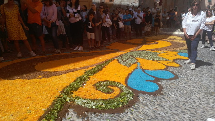 Imperia: domenica prossima, la 31esima Infiorata del Corpus Domini di via Carducci