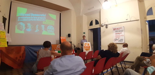 Elezioni regionali: ieri sera a Sanremo l'incontro dei Giovani Democratici della provincia con i candidati (Foto) Elezioni regionali: ieri sera a Sanremo l'incontro dei Giovani Democratici della provincia con i candidati (Foto)