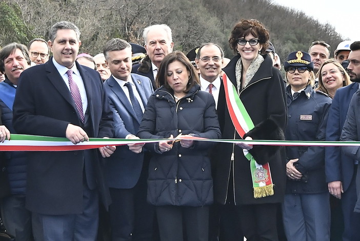 Il ministro De Micheli inaugura il nuovo viadotto &quot;Madonna del Monte&quot; sulla A6 Savona-Torino (Foto e Video)