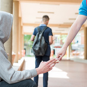 Giovani e dipendenze. Dottor Mollica: "Importante riconoscere il disagio e saper chiedere aiuto”