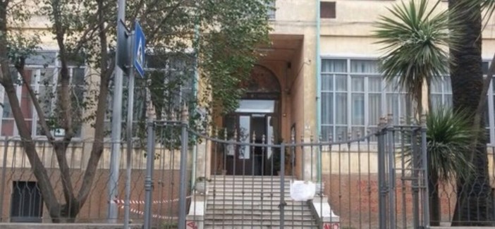 "Falso allarme" freddo al Liceo Artistico di via Agnesi di Imperia "Falso allarme" freddo al Liceo Artistico di via Agnesi di Imperia