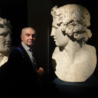 Lectio ‘Immagini per Ulisse’ dello storico dell'arte Lauro Magnani al Teatro Cavour di Imperia