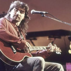 L'AMARCORD DEL SABATO. 1993, il cantante Ligabue fa il pienone al “Ciccione”