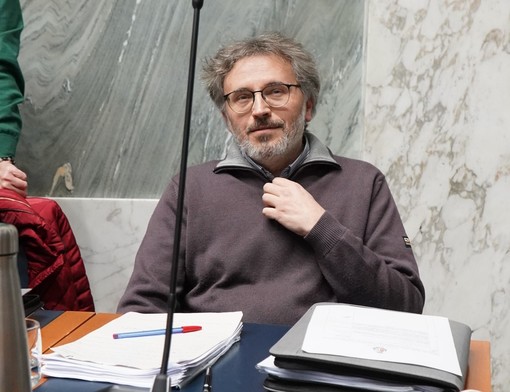 Imperia, consiglio comunale, Sardi: "Discussione con veri e propri numeri da circo"