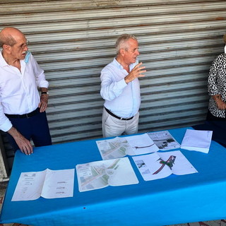 Imperia: Sappa in via Trento con il Sindaco Scajola “Pista ciclabile opera strategica per la quale la regione deve intervenire insieme ai comuni” Imperia: Sappa in via Trento con il Sindaco Scajola “Pista ciclabile opera strategica per la quale la regione deve intervenire insieme ai comuni”
