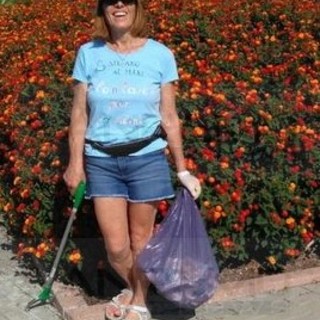 Santo Stefano al Mare: Lella ama la ciclabile e ogni giorno passeggia e la pulisce ma chiede più manutenzione (Foto)