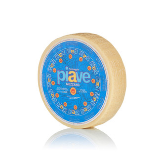 La freschezza e la fragranza dei formaggi via on line La freschezza e la fragranza dei formaggi via on line